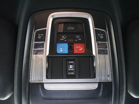 Used 2024 RAM 2500 Rebel AWD/4WD image 23