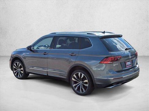 Used 2021 Volkswagen Tiguan SEL Premium R-Line image 8
