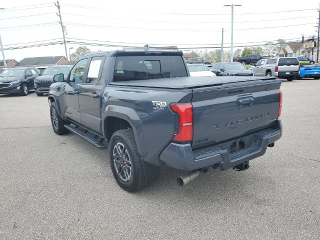 Used 2024 Toyota Tacoma TRD Sport w/ TRD Sport Upgrade Package AWD/4WD image 3