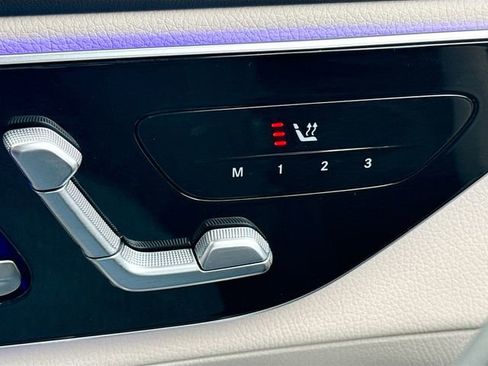 Used 2025 Mercedes-Benz GLC 300 GLC 300 image 21