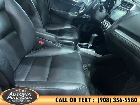 Used 2015 Honda Fit EX image 12