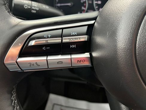 Used 2025 MAZDA CX-50 Meridian Edition w/ Weather Package AWD/4WD image 32
