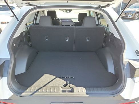 New 2026 Hyundai Ioniq 5 SE image 23