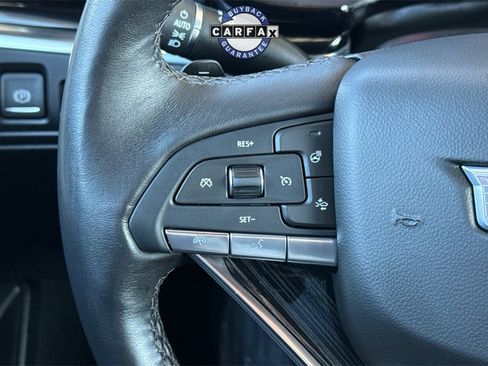 Used 2025 Cadillac XT6 Premium Luxury image 37