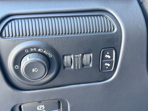 Used 2024 Jeep Grand Wagoneer Series II w/ Convenience Group III image 22