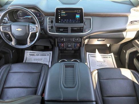 Used 2022 Chevrolet Suburban High Country image 16