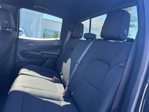 Certified 2024 Chevrolet Colorado LT w/ LT Convenience Package image 25