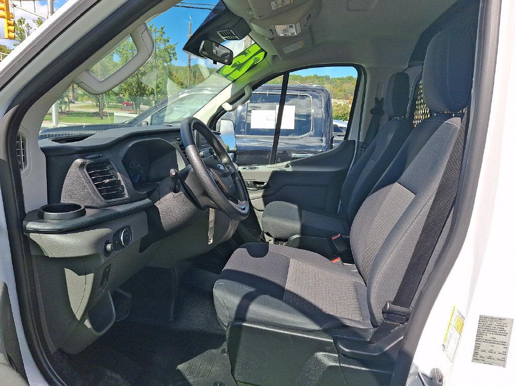 Used 2025 Ford Transit 250 Low Roof w/ Exterior Upgrade Package RWD image 12