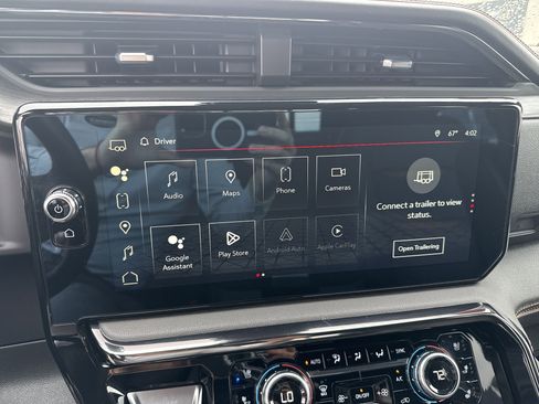 Certified 2023 GMC Sierra 1500 AT4 w/ AT4 Premium Package image 18