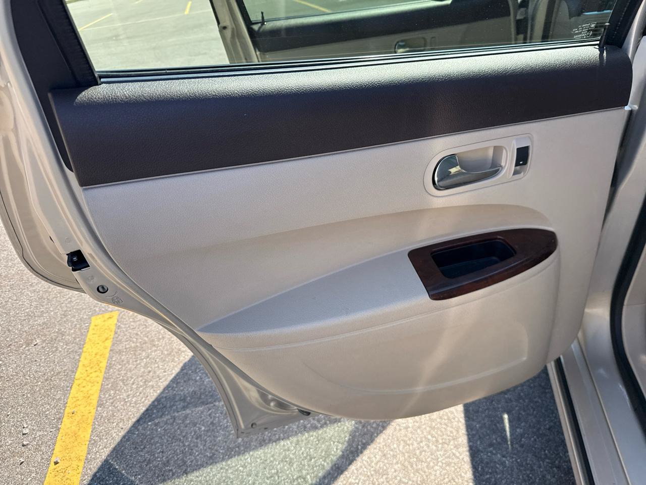Used 2009 Buick LaCrosse CXL FWD image 19