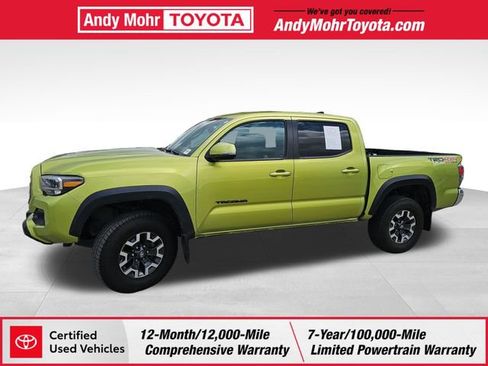Certified 2023 Toyota Tacoma TRD Off-Road w/ Black Out Package (TMS) AWD/4WD image 4