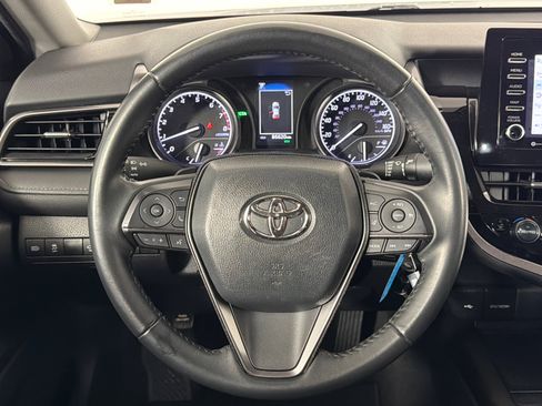 Used 2023 Toyota Camry SE FWD image 23