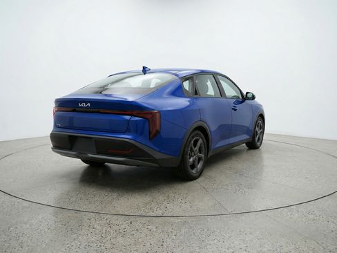 Used 2025 Kia K4 FWD image 9