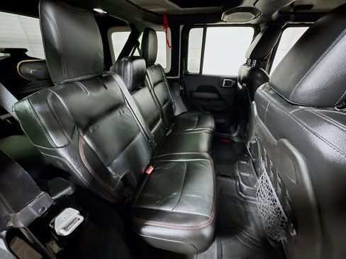Used 2018 Jeep Wrangler Unlimited Rubicon image 27