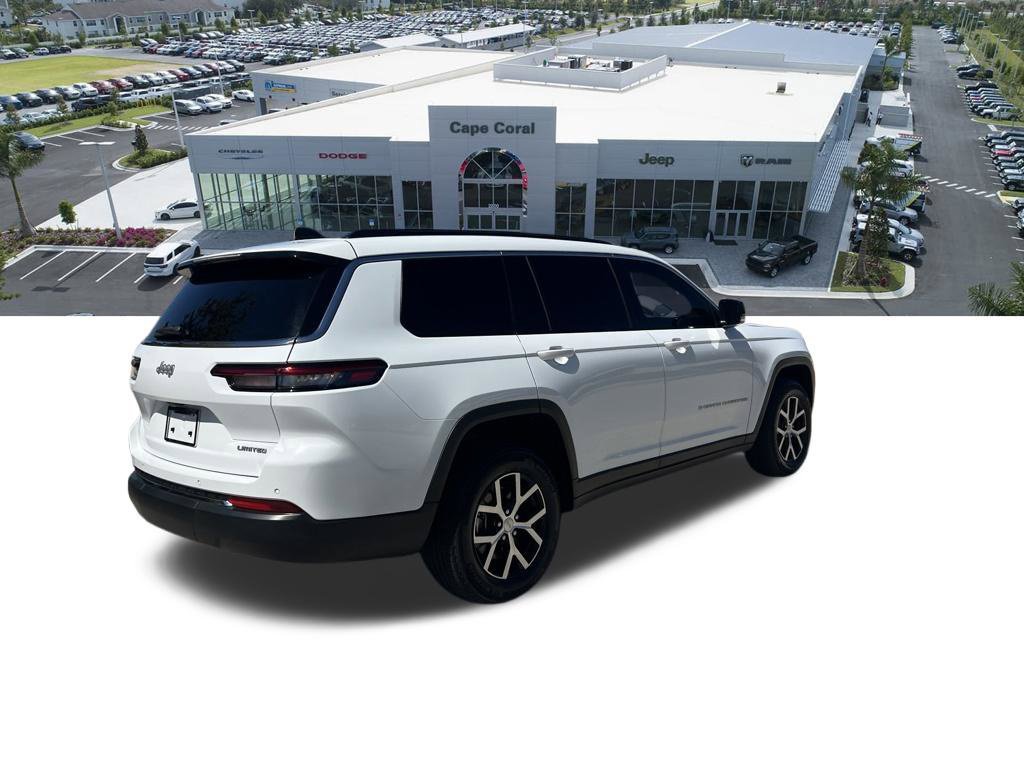 Used 2024 Jeep Grand Cherokee L Limited RWD image 5