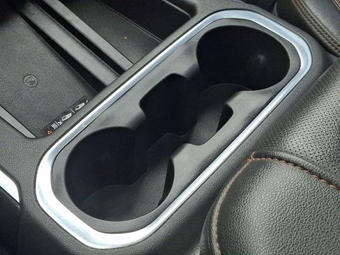 Used 2021 GMC Sierra 1500 AT4 w/ AT4 Preferred Package image 27