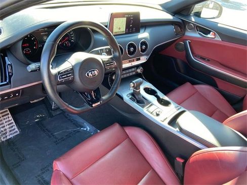 Used 2021 Kia Stinger GT1 image 23