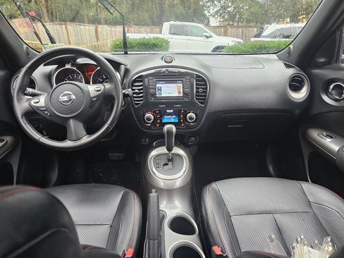 Used 2012 Nissan Juke SL AWD/4WD image 19