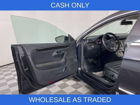 Used 2013 Volkswagen CC Lux image 14
