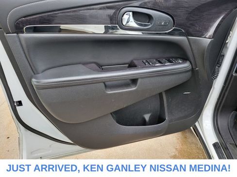 Used 2017 Buick Enclave Premium AWD/4WD image 15