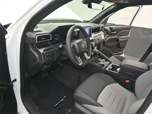 New 2025 Toyota Tacoma TRD Off-Road image 4