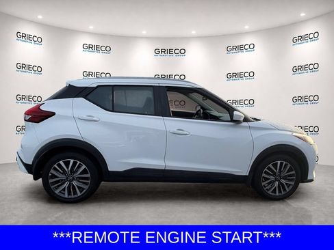 Used 2022 Nissan Kicks SV FWD image 8