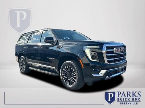 Certified 2025 GMC Yukon Elevation AWD/4WD image 1