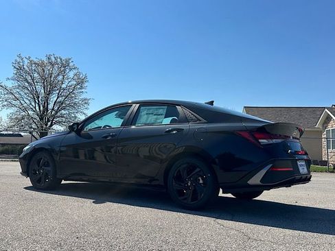 New 2026 Hyundai Elantra Sport FWD image 3