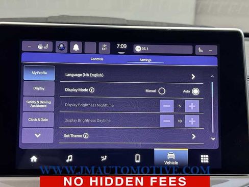 Used 2023 Jeep Compass Limited image 26