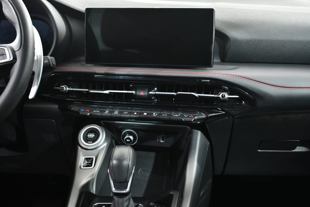 Used 2024 Dodge Hornet R/T Plus AWD/4WD image 9