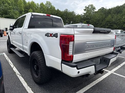 Used 2019 Ford F250 Platinum w/ Platinum Ultimate Package AWD/4WD image 17