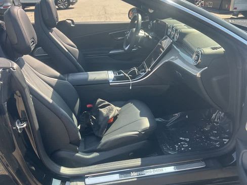 Certified 2024 Mercedes-Benz CLE 450 4MATIC Cabriolet image 11