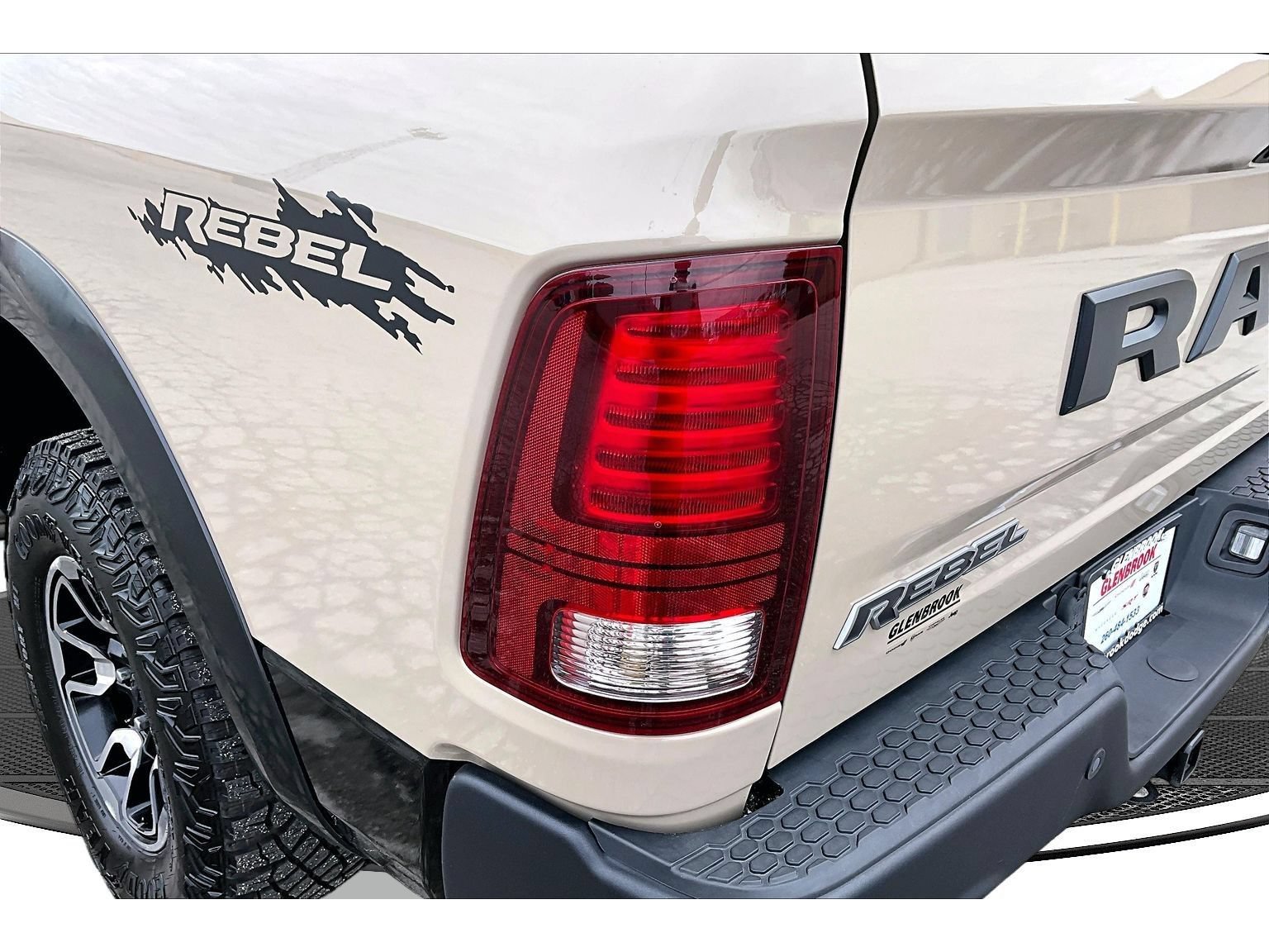 Used 2017 RAM 1500 Rebel w/ Mojave Sand Rebel Package AWD/4WD image 38