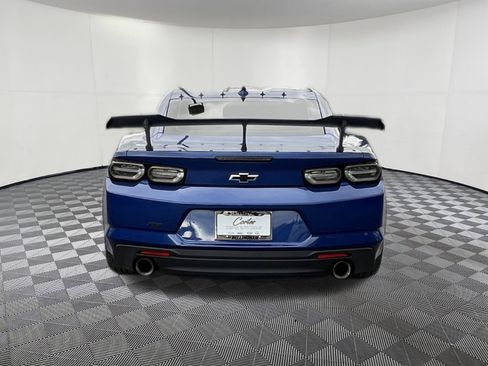 Used 2019 Chevrolet Camaro LT w/ RS Package image 5