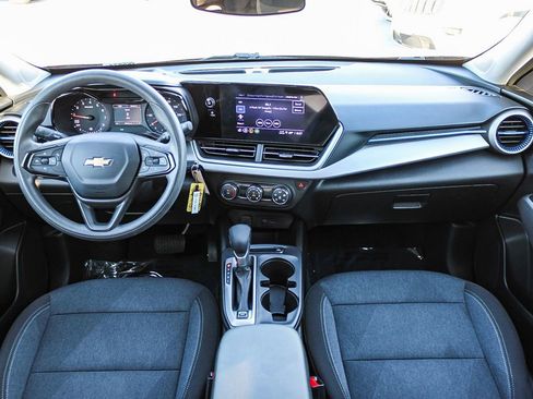 Used 2024 Chevrolet Trax LS w/ Driver Confidence Package image 12