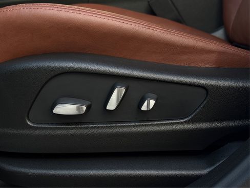 New 2026 Cadillac XT5 Premium Luxury image 30