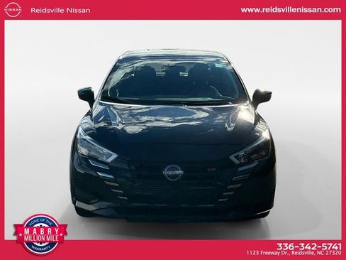 Used 2024 Nissan Versa SR w/ Trunk Package image 9