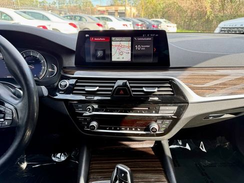 Used 2017 BMW 540i xDrive 540i xDrive image 18