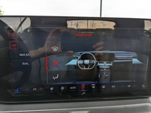 Used 2024 Ford Mustang Premium image 30