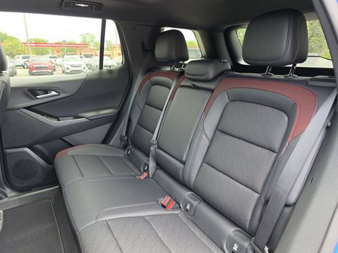 New 2026 Chevrolet Equinox RS w/ Convenience Package III FWD image 19