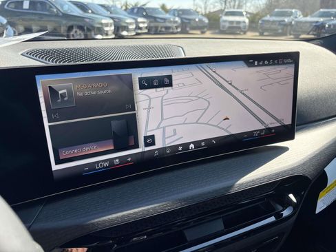 New 2026 BMW 330i xDrive Sedan w/ Premium Package AWD/4WD image 19