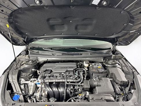 New 2026 Kia K4 LXS image 9