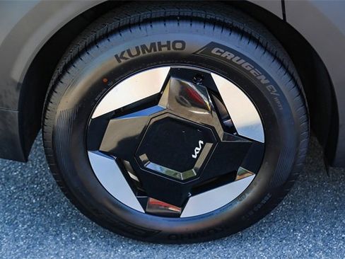 New 2026 Kia EV9 Wind image 11