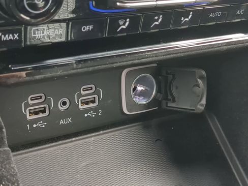 Used 2022 Jeep Grand Cherokee Altitude image 29