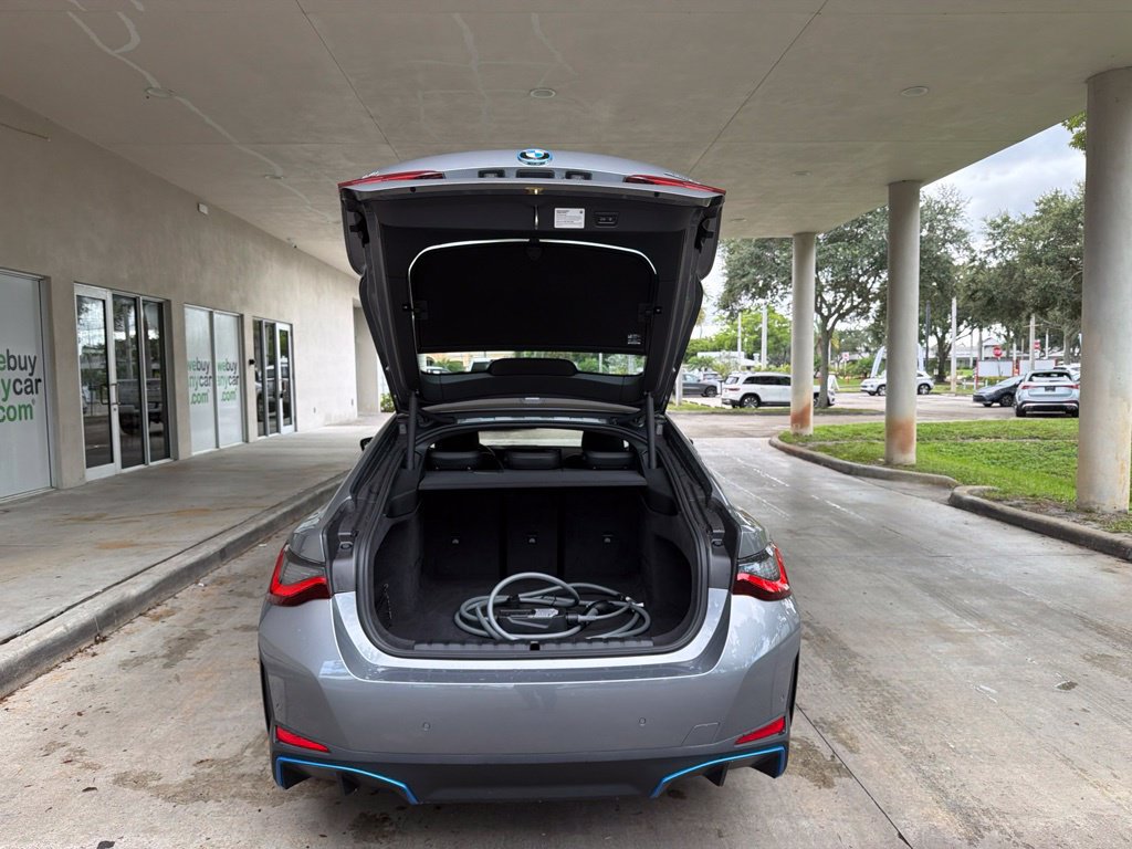Used 2024 BMW i4 eDrive40 RWD image 39