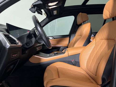 Certified 2024 BMW X5 M60i w/ Parking Assistance Package image 4