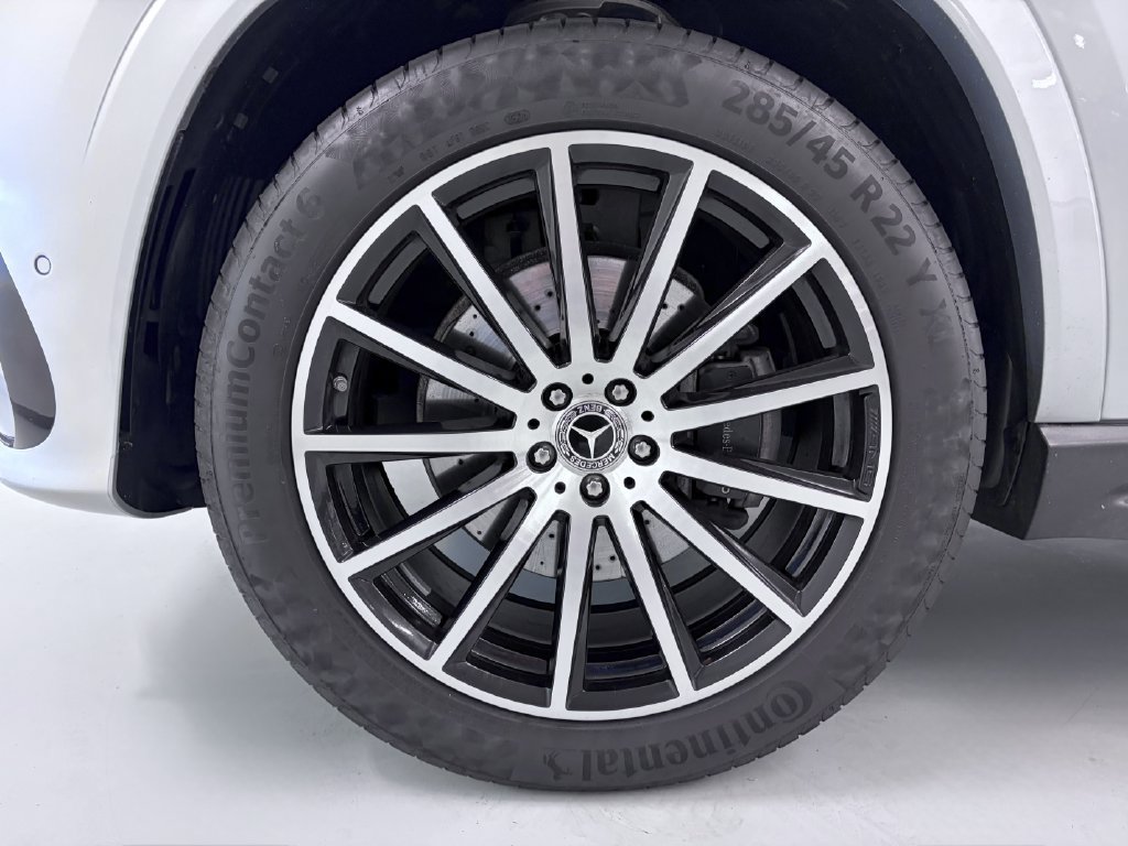 Certified 2025 Mercedes-Benz GLS 580 4MATIC image 13