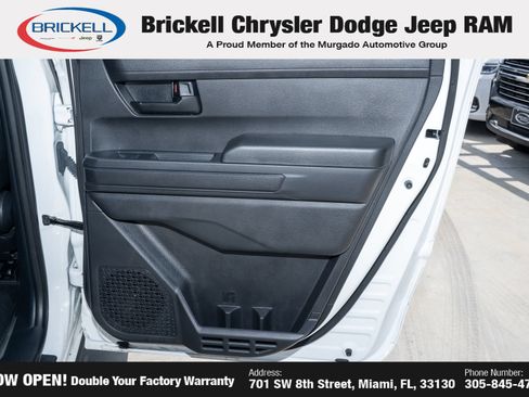 Used 2025 Toyota Tacoma SR5 AWD/4WD image 13