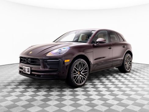 Certified 2026 Porsche Macan AWD/4WD image 1