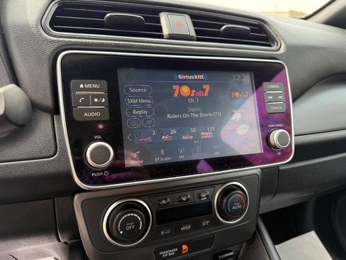 Used 2021 Nissan Leaf S w/ S Charge Package image 12